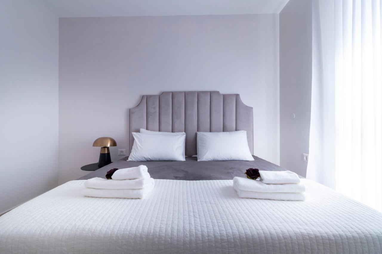 The Haneviim Suites - Isrentals Jeruzalem Buitenkant foto