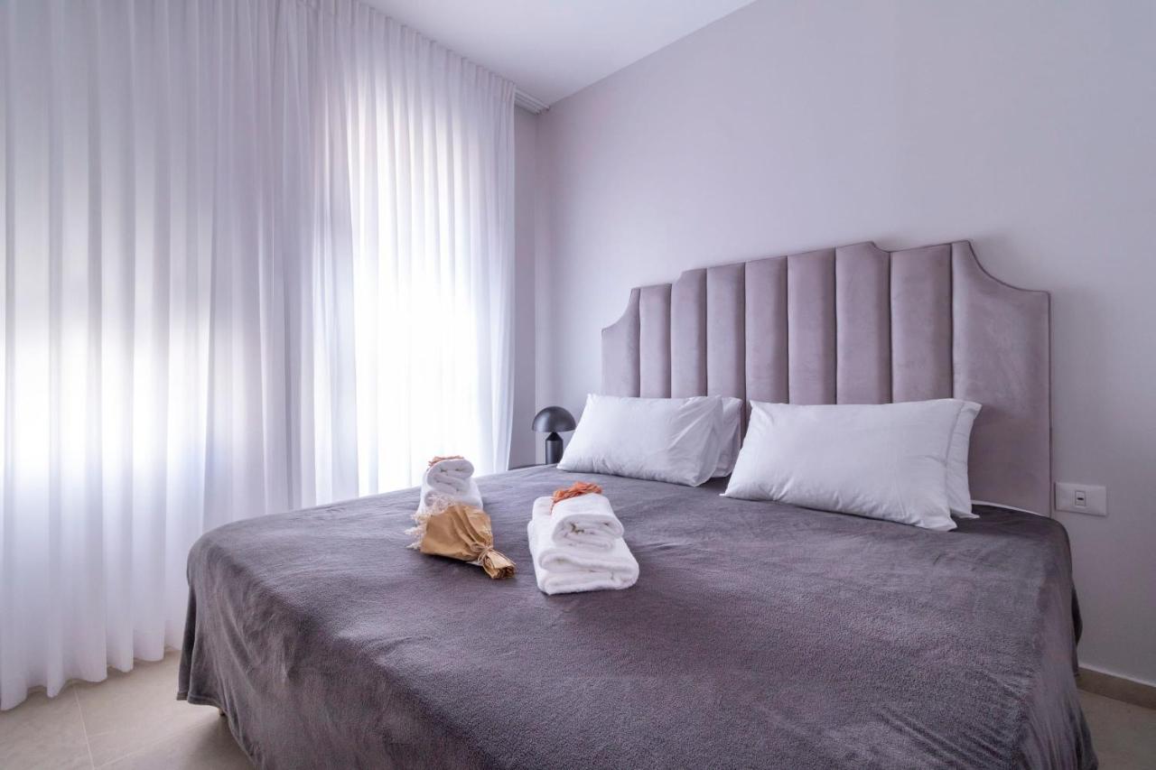 The Haneviim Suites - Isrentals Jeruzalem Buitenkant foto