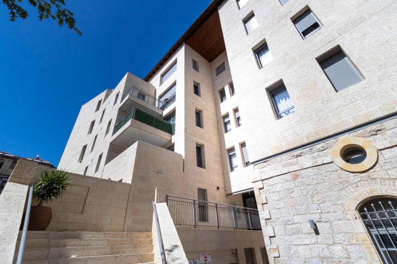 The Haneviim Suites - Isrentals Jeruzalem Buitenkant foto