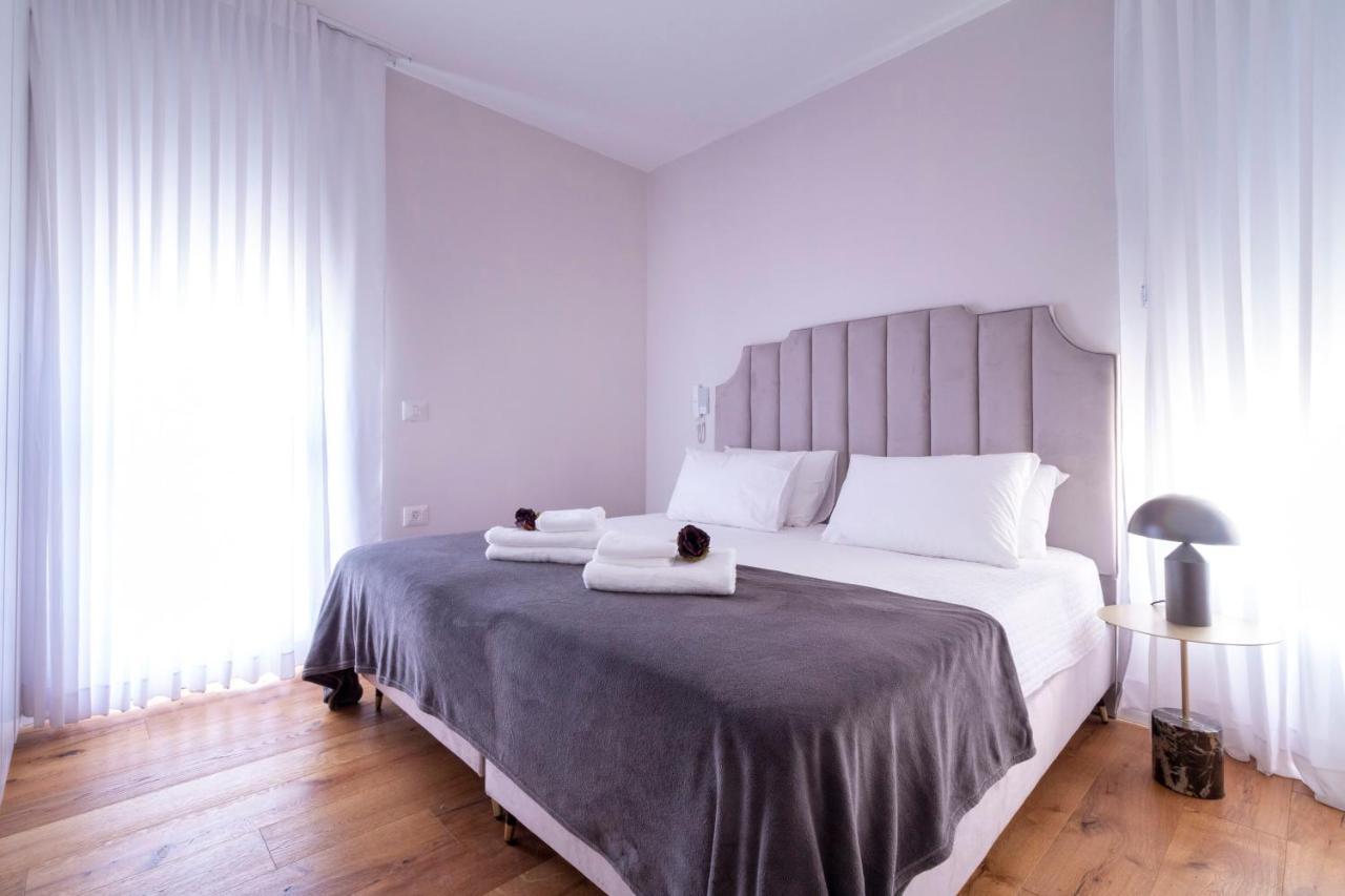 The Haneviim Suites - Isrentals Jeruzalem Buitenkant foto
