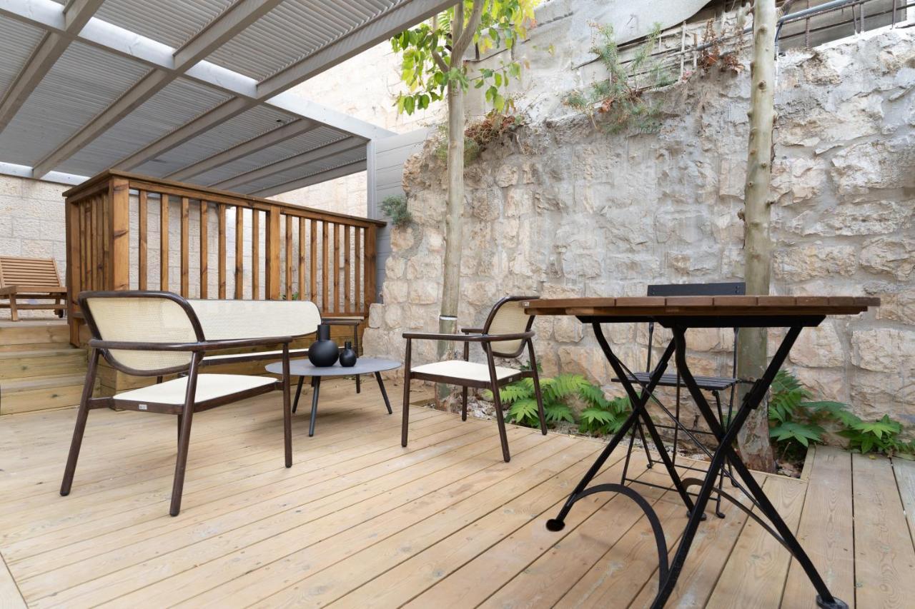 The Haneviim Suites - Isrentals Jeruzalem Buitenkant foto