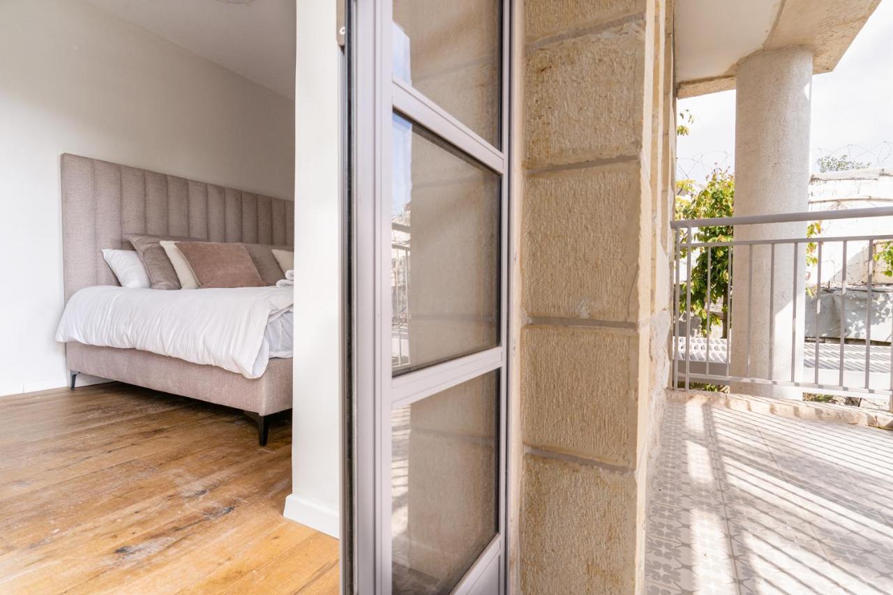 The Haneviim Suites - Isrentals Jeruzalem Buitenkant foto