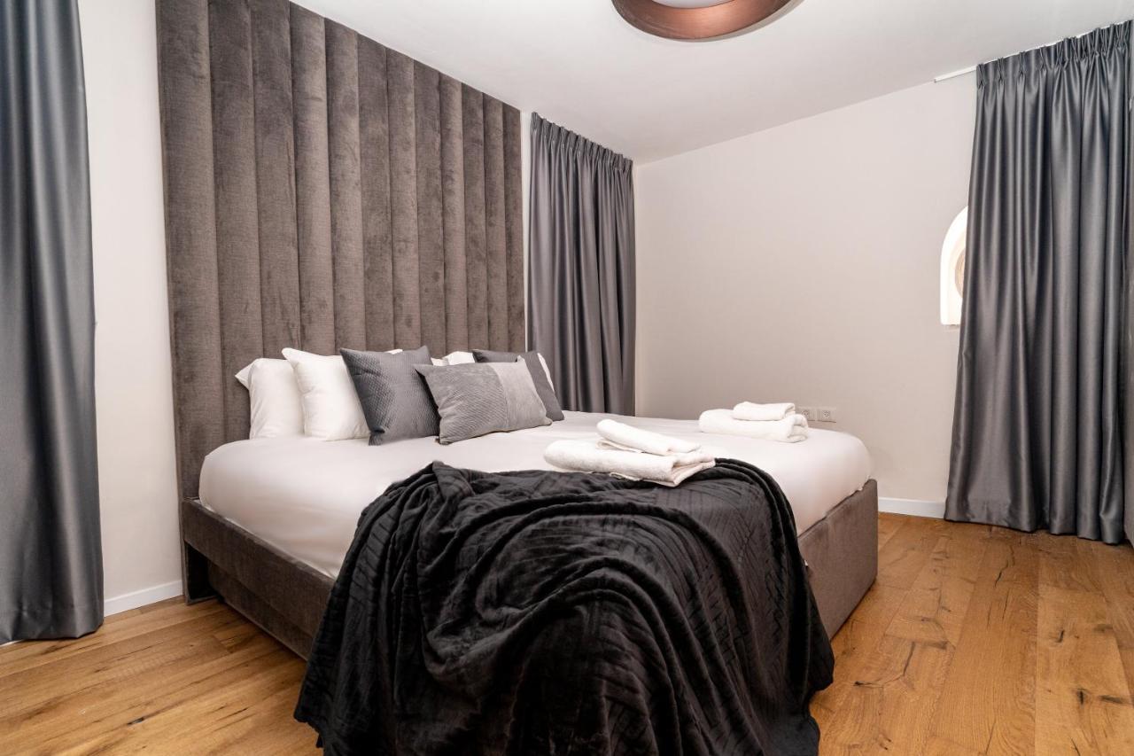 The Haneviim Suites - Isrentals Jeruzalem Buitenkant foto
